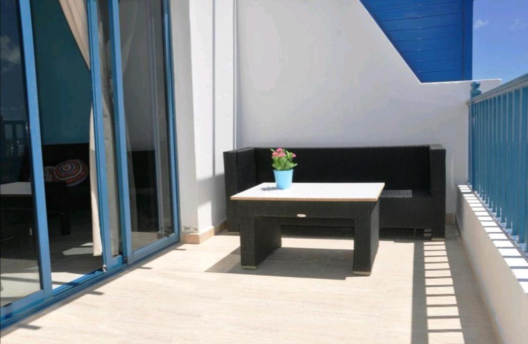 Casa El Mar Apartment Costa Teguise Ngoại thất bức ảnh